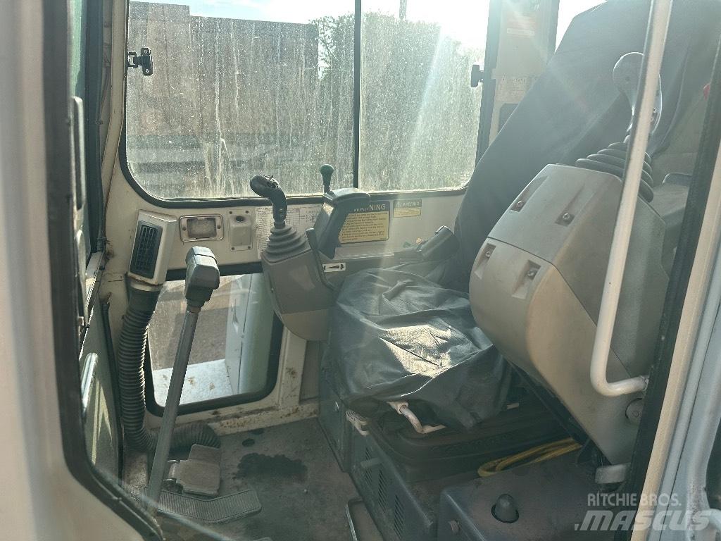 Takeuchi TB 125 Mini rýpadla < 7t