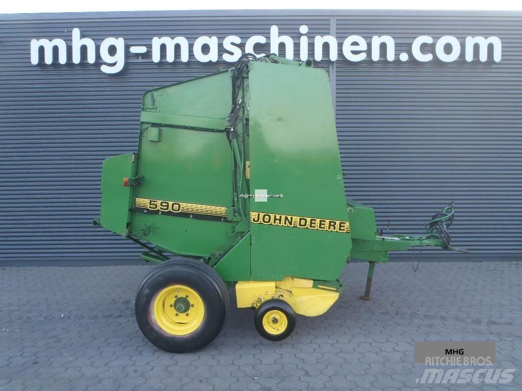 John Deere 590 Lis na válcové balíky