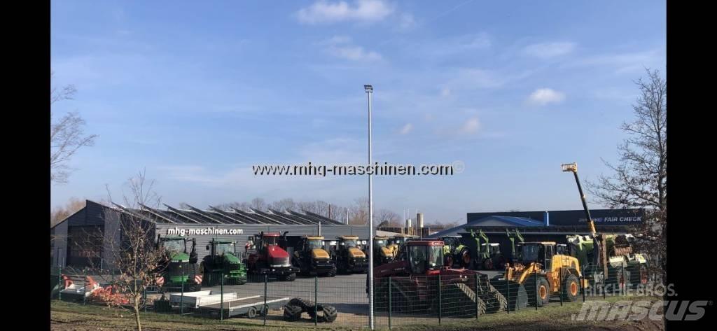 John Deere 590 Lis na válcové balíky