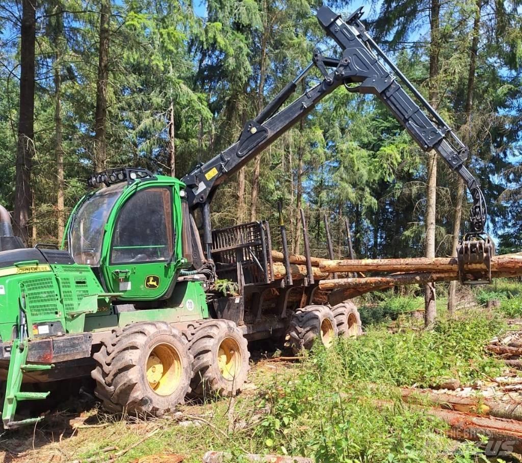 John Deere 1210 G Vyvážecí traktory