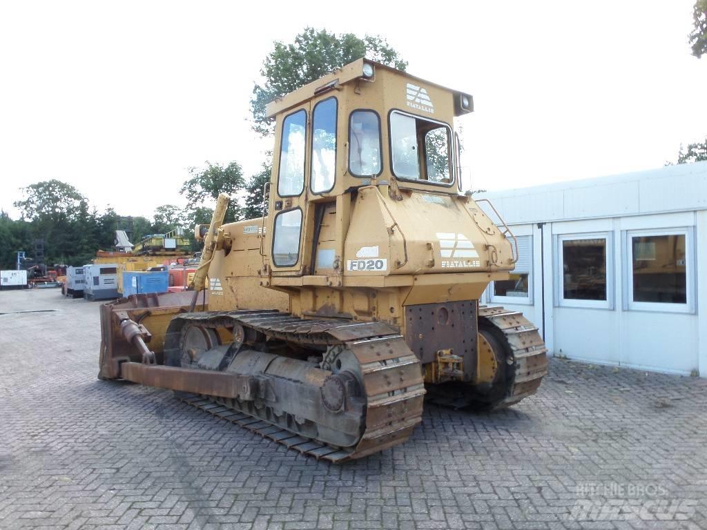 Fiat-Allis FD 20 Pásové dozery