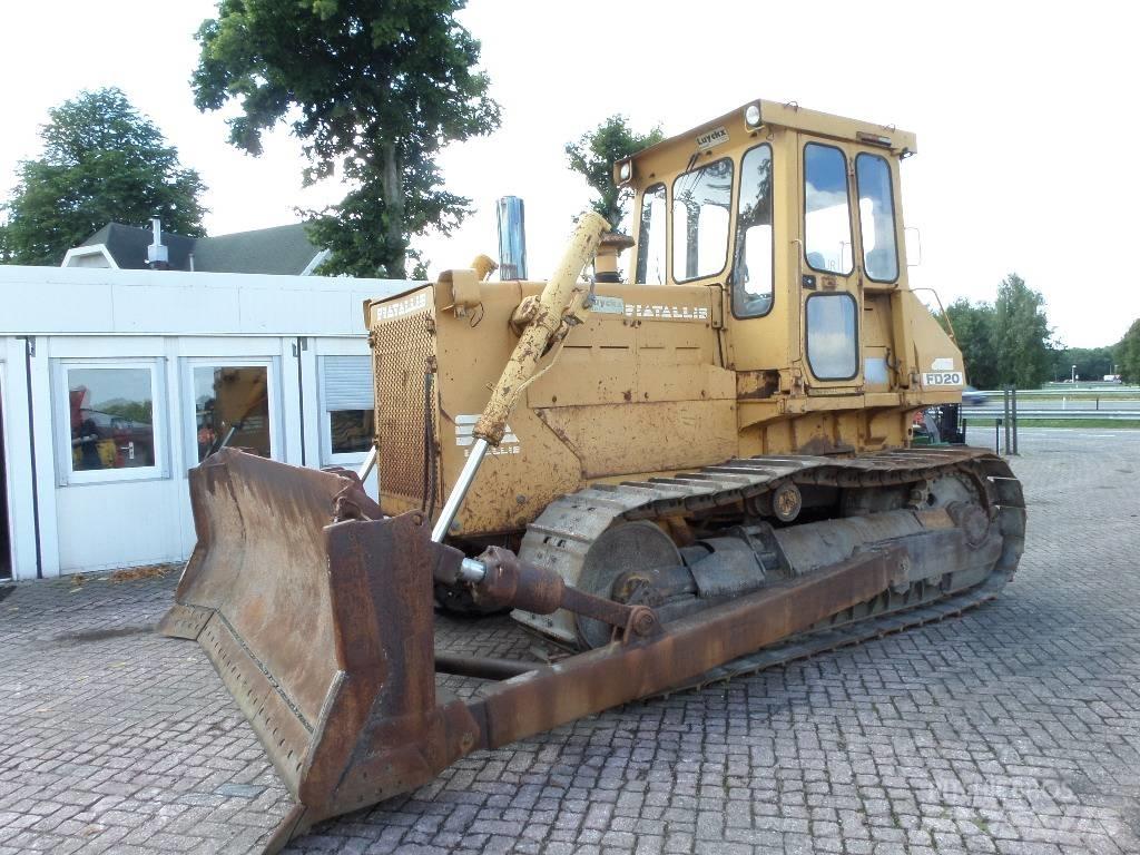 Fiat-Allis FD 20 Pásové dozery