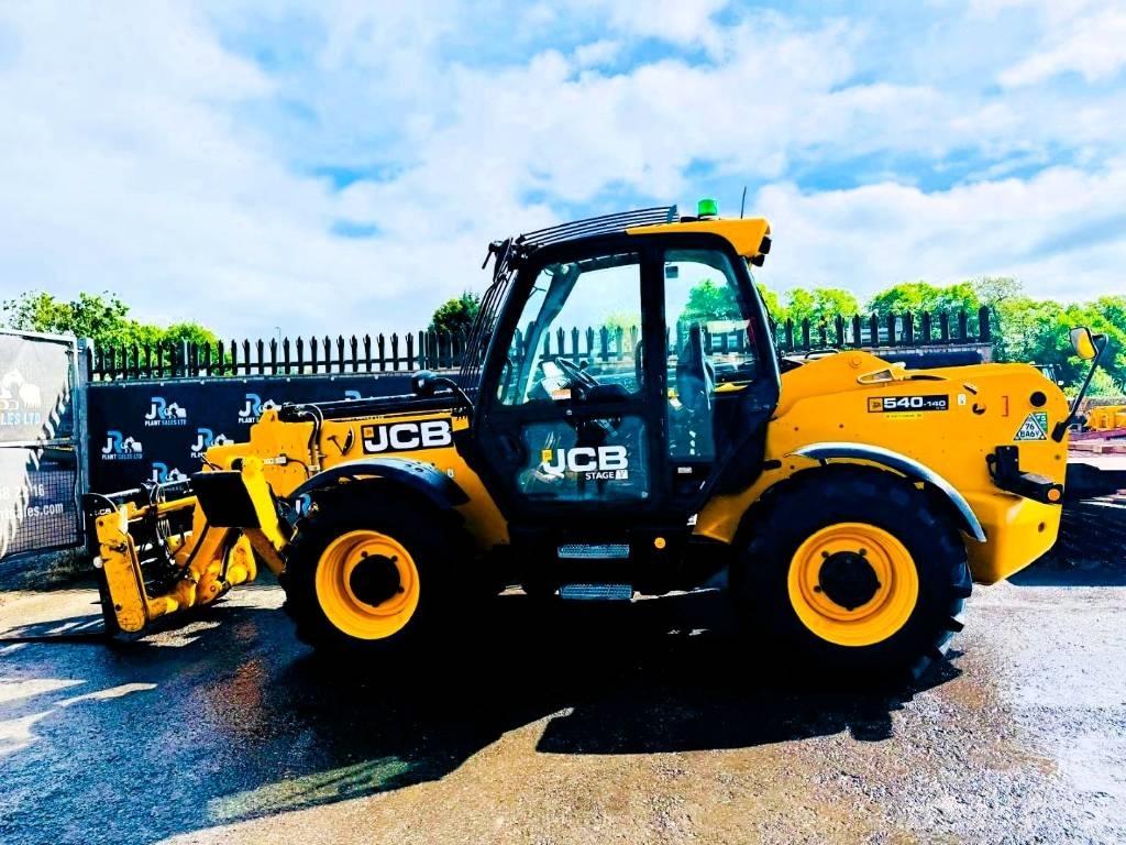 JCB 540-140 Teleskopické manipulátory