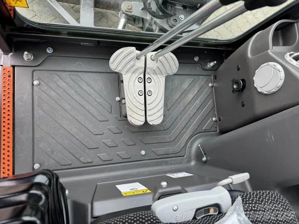 Volvo ECR25D Mini rýpadla < 7t