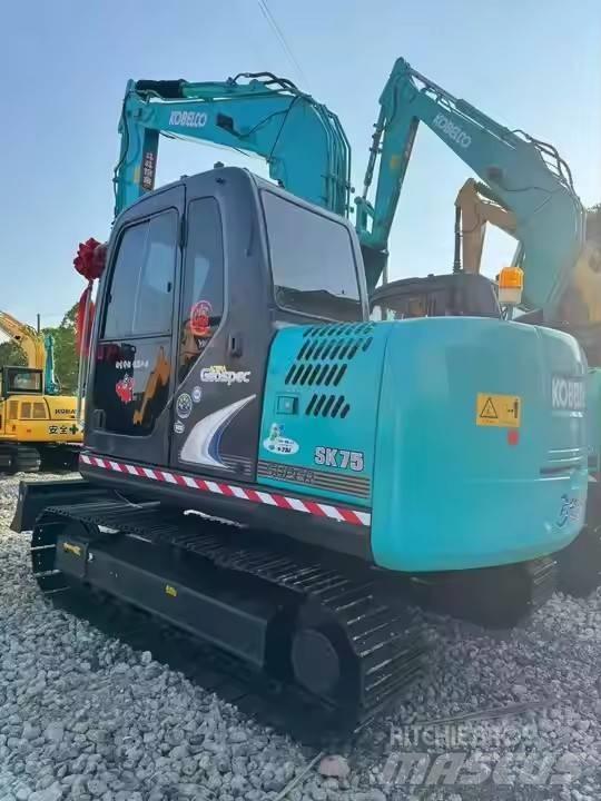 Kobelco SK 75 Pásová rýpadla