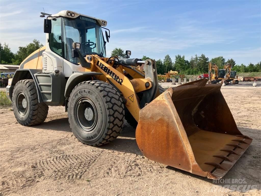Liebherr L538 Kolové nakladače