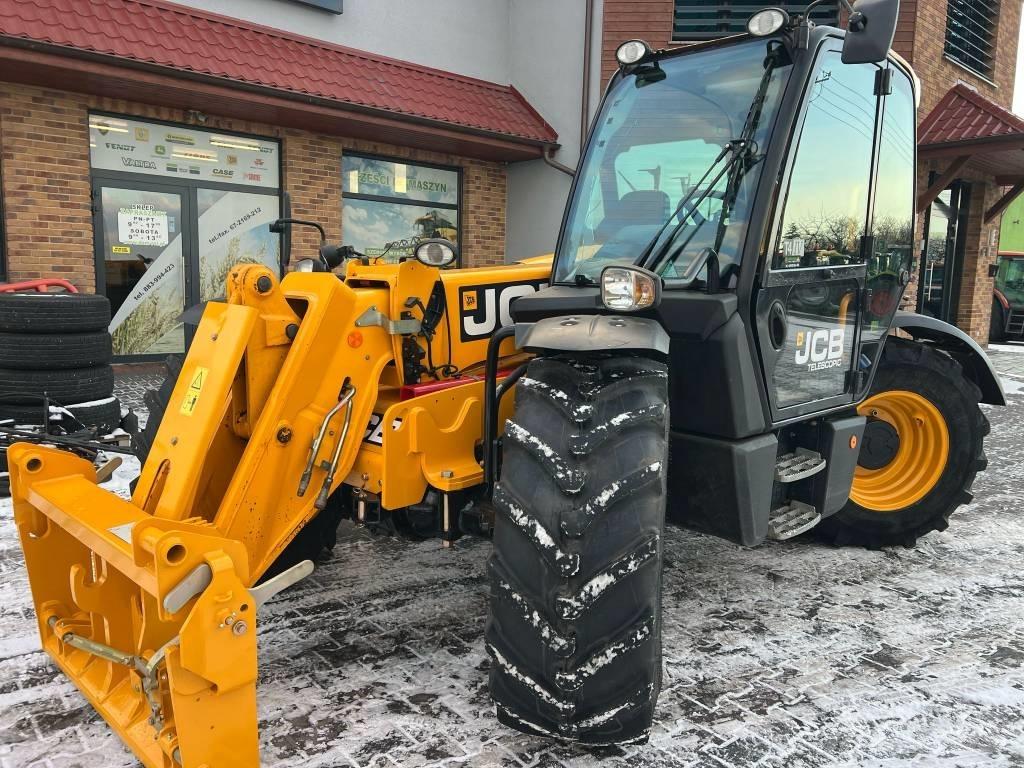 JCB 536-60 Teleskopické manipulátory