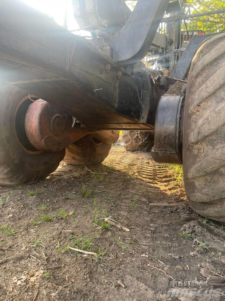 Valmet 890,2 Vyvážecí traktory