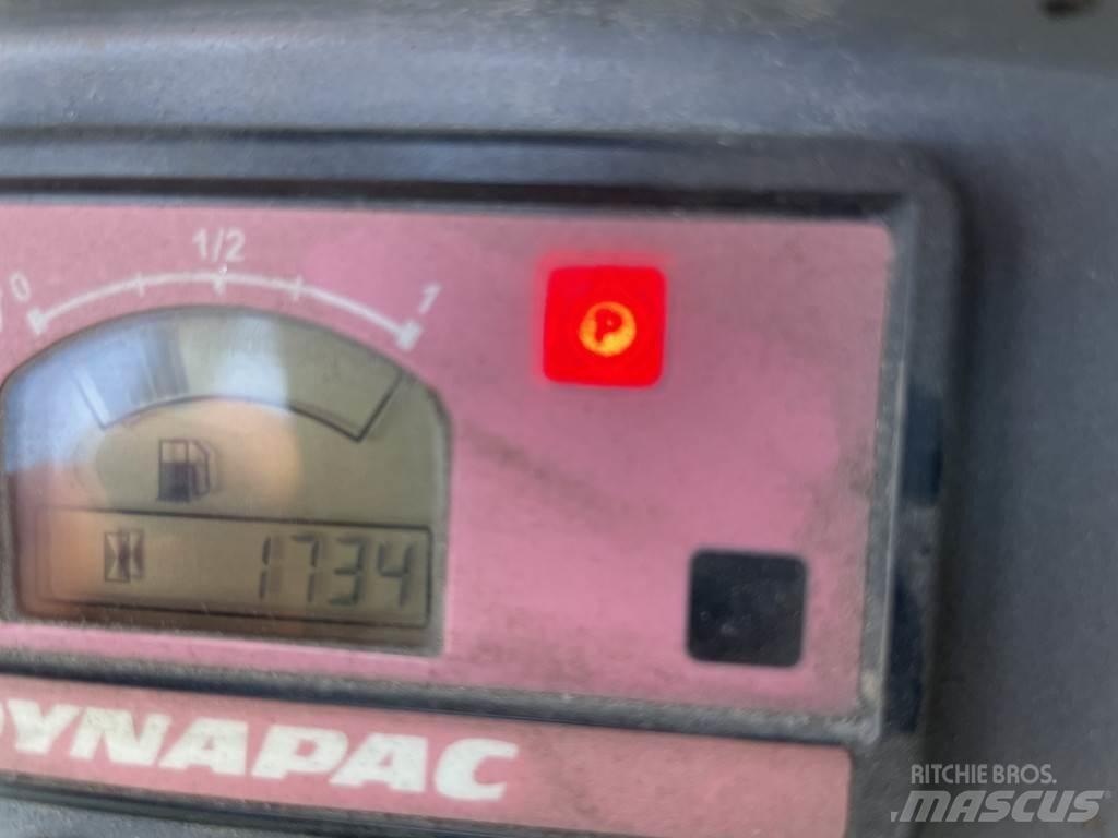 Dynapac CC1200 Tandemové válce
