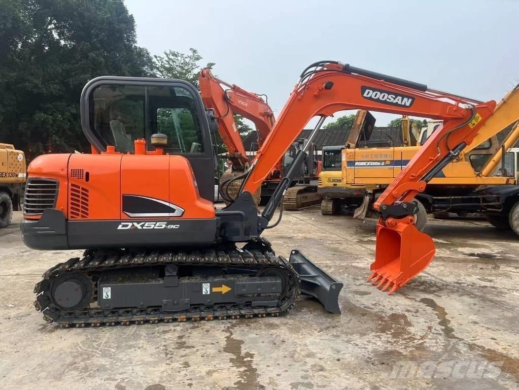 Doosan DX55-9C Mini rýpadla < 7t