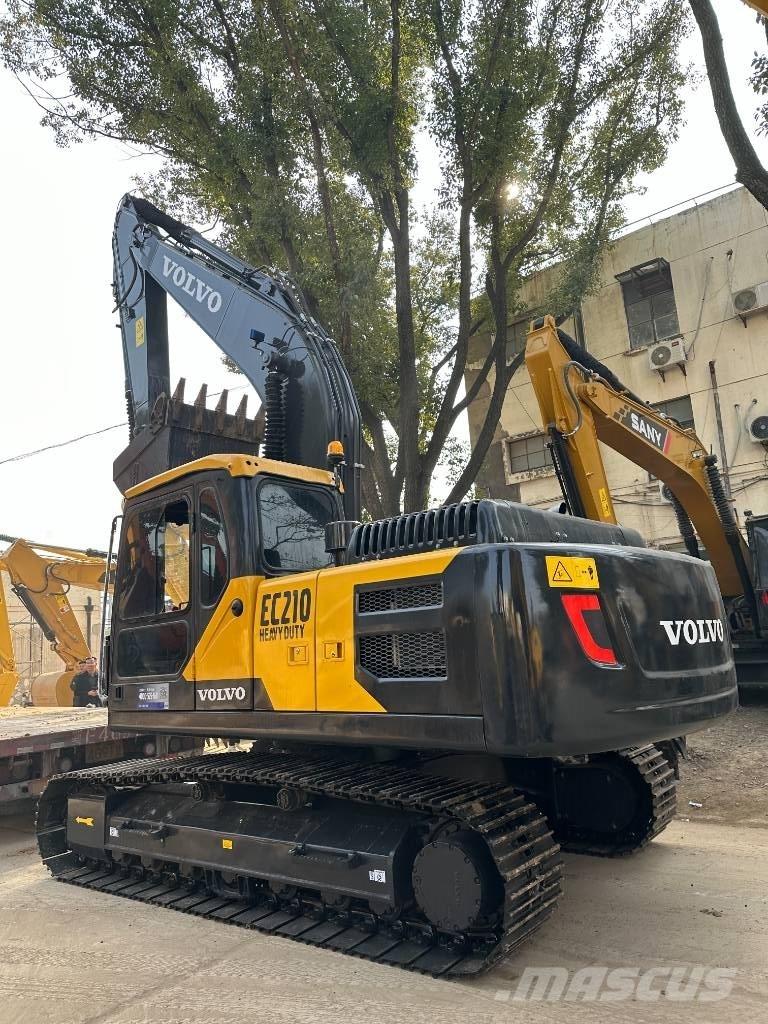 Volvo EC 210 Midi rýpadla 7t - 12t