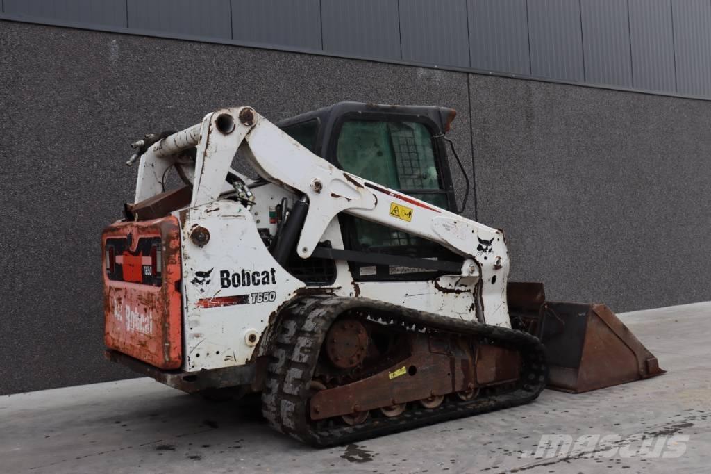 Bobcat T 650 Smykem řízené nakladače