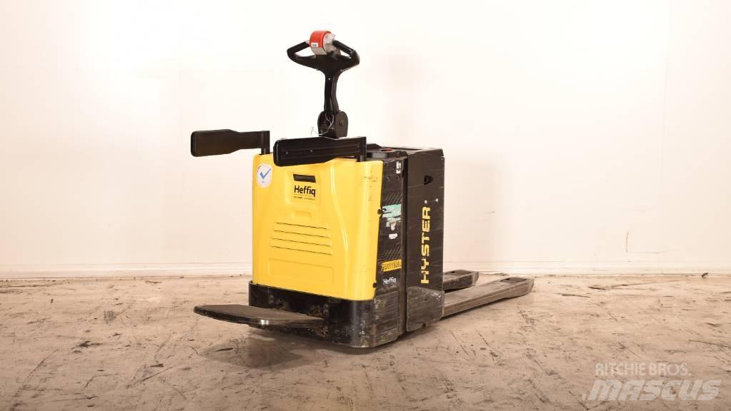 Hyster P 2.0 S Nízkozdvižný vozík s plošinou