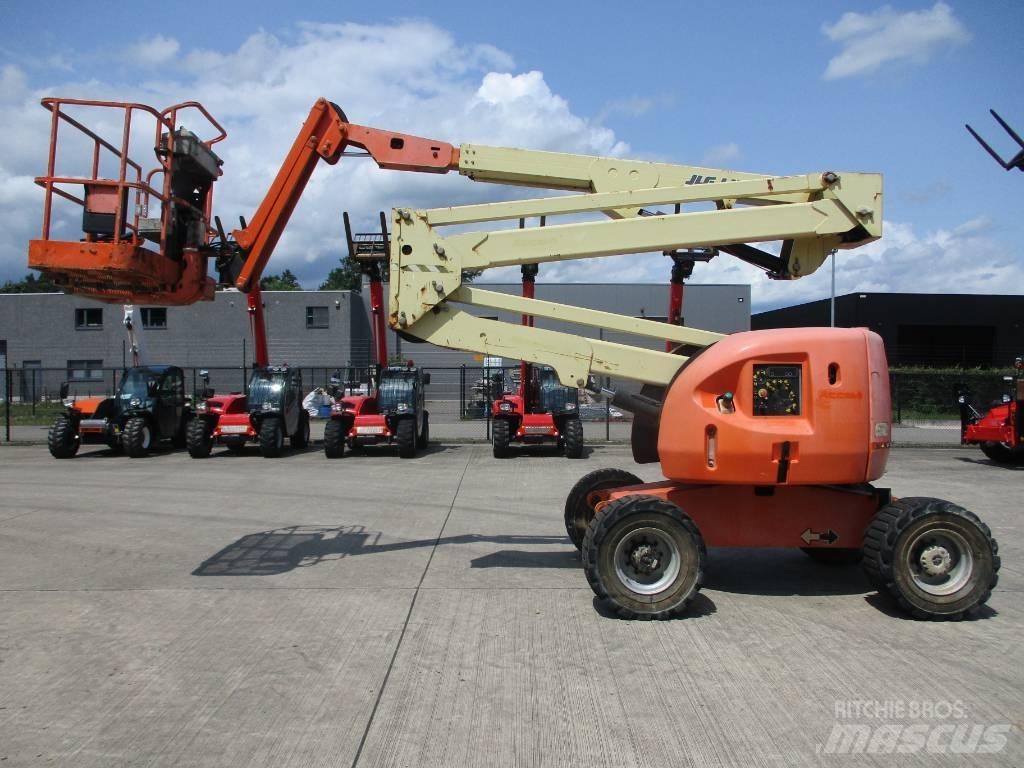 JLG 450 AJ (193) Kompaktní samohybné kloubové plošiny