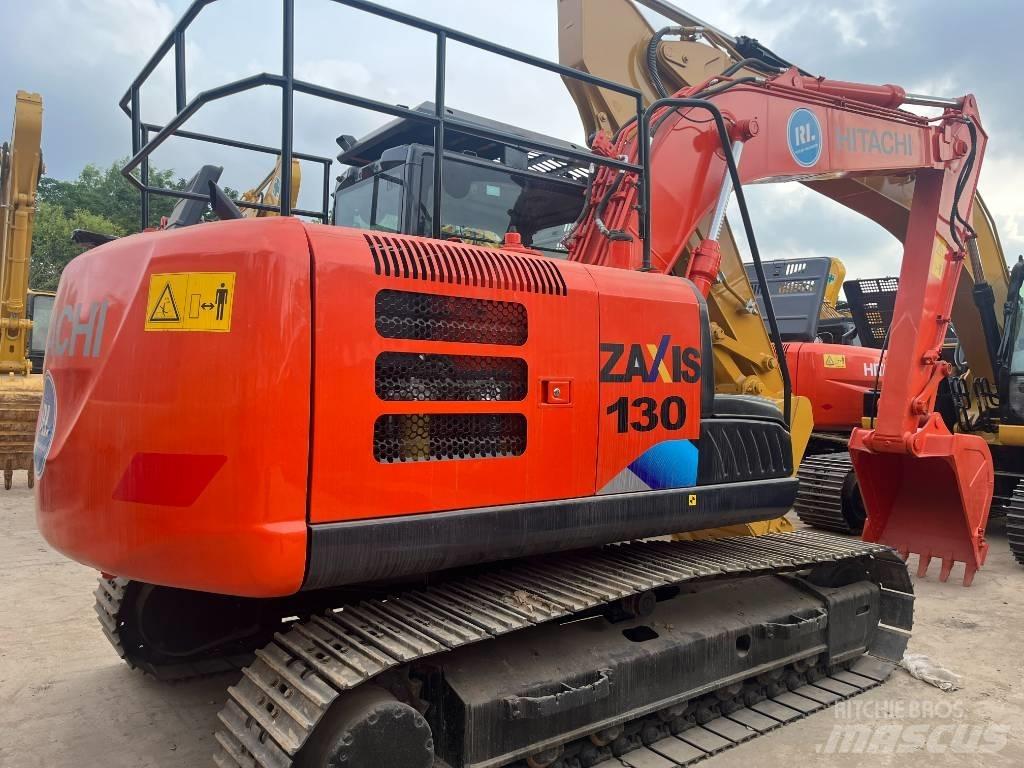 Hitachi ZX 130 Pásová rýpadla