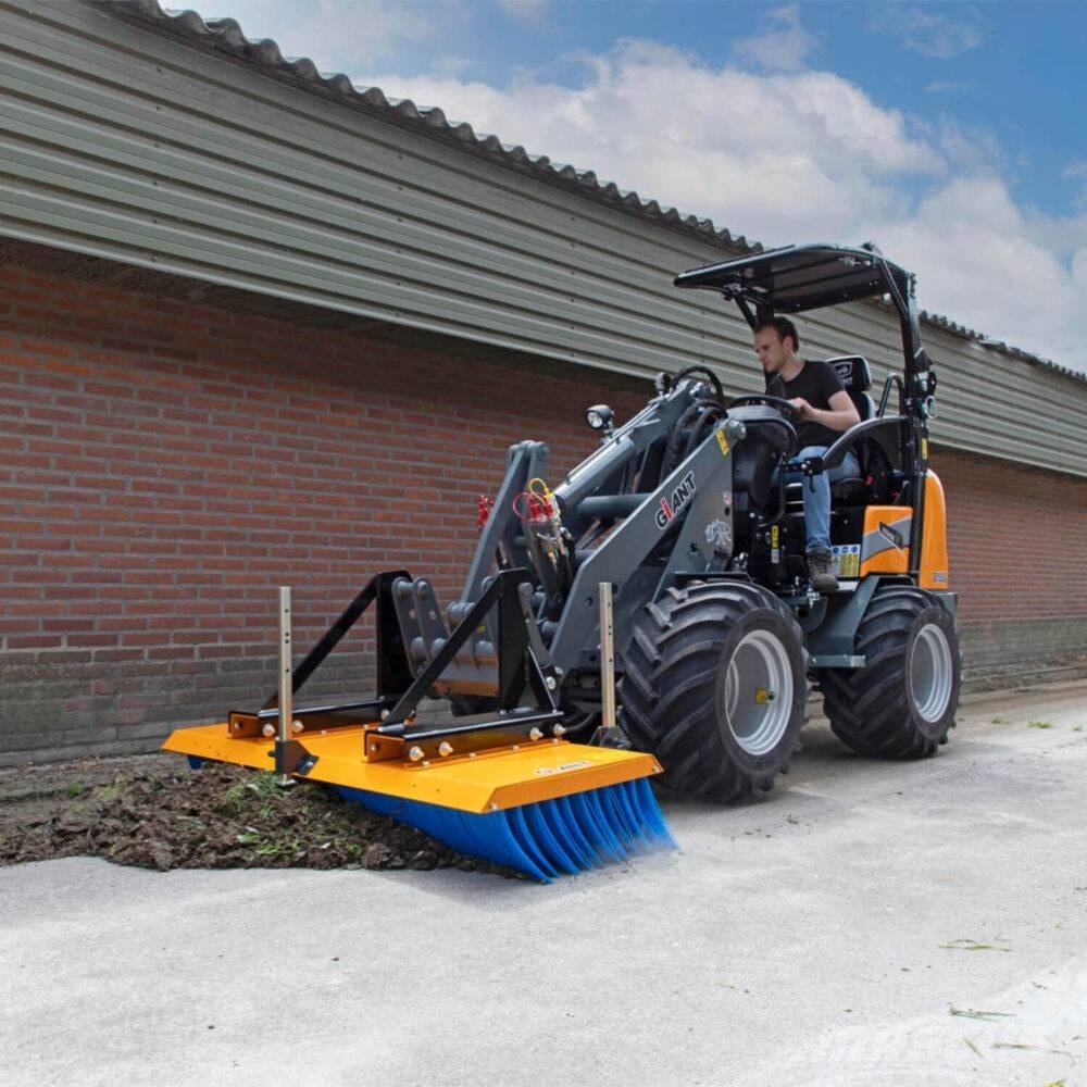GiANT G 1500 Kolové nakladače