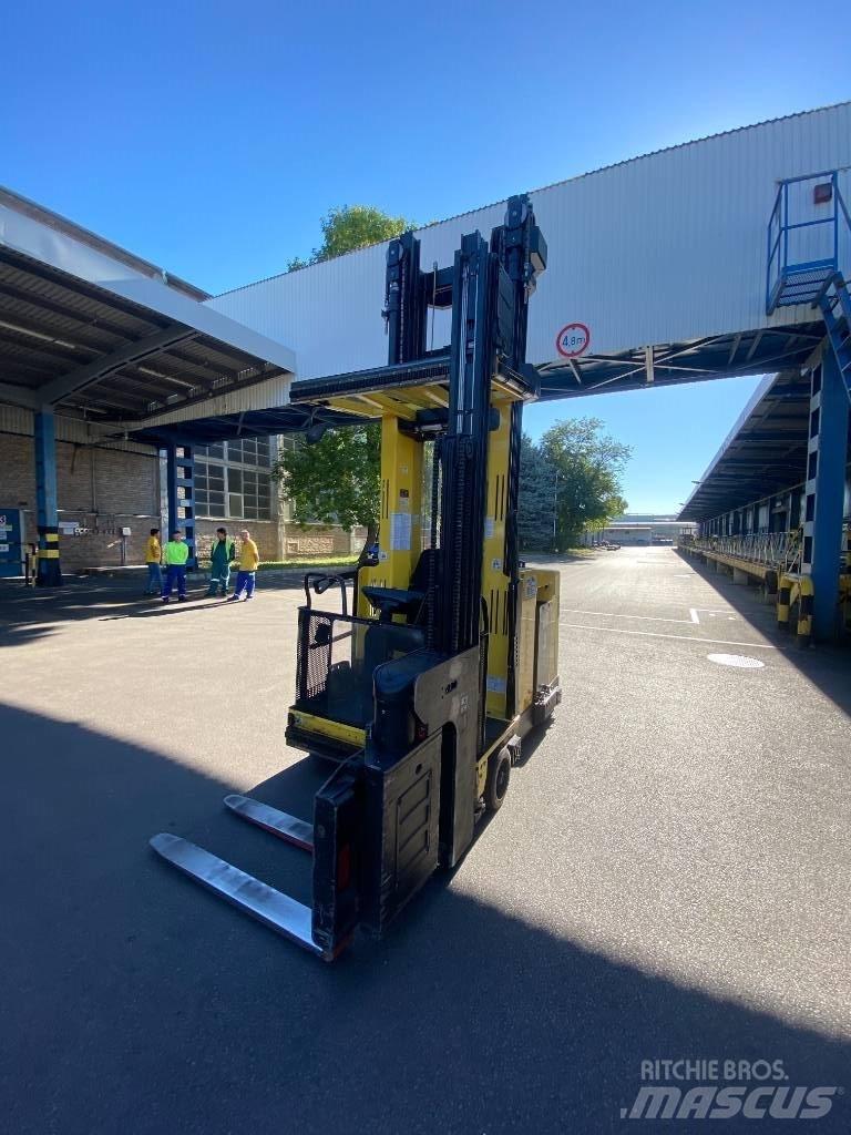 Hyster C1.0 Vozíky do úzkých uliček