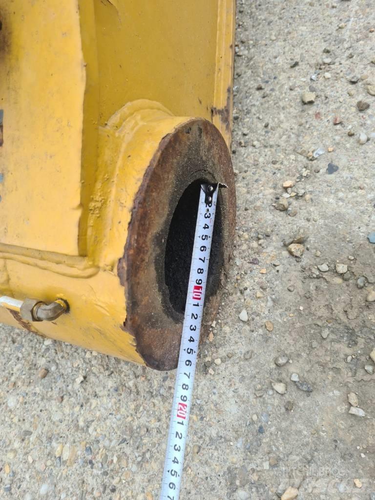 CAT 330 CL Hloubkové lopaty