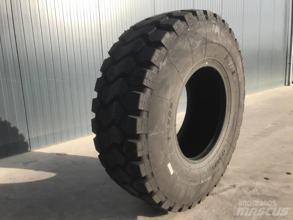 ITR 17.5R25 Pneumatiky, kola a ráfky