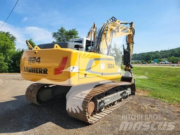 Liebherr R924 Pásová rýpadla