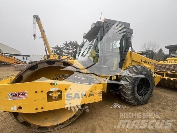 Sakai SV544T Tahačové válce