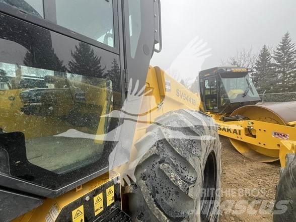 Sakai SV544TB Tahačové válce