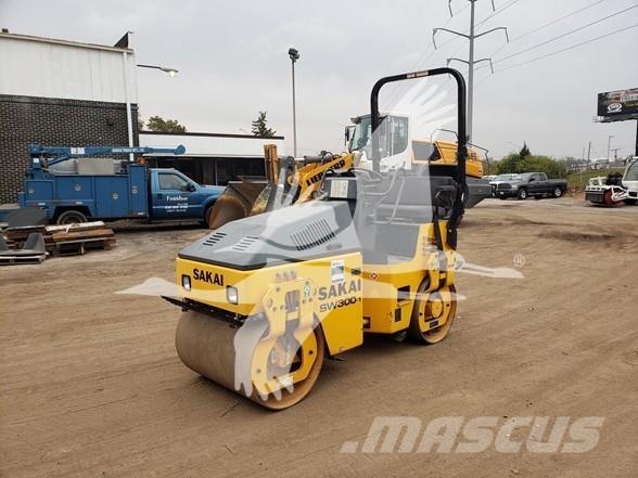 Sakai SW300-1 Tahačové válce