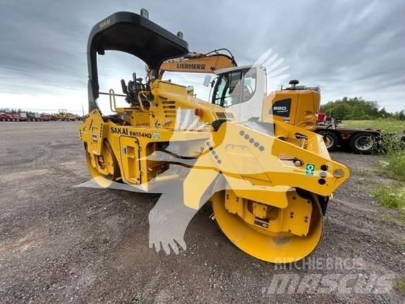 Sakai SW654ND Tahačové válce