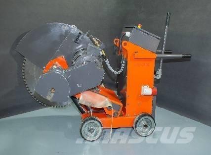 Husqvarna FS1200 Stavebnictví - ostatní