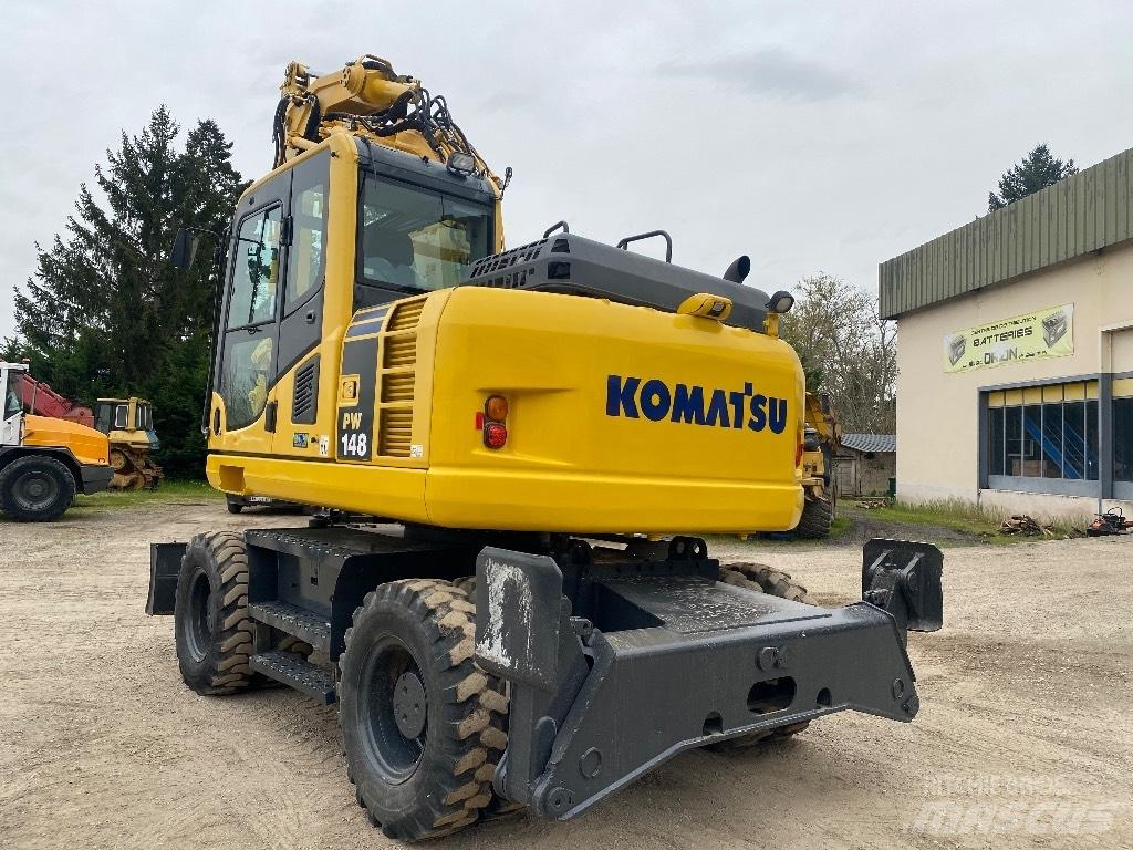 Komatsu PW 148-8 Kolová rýpadla