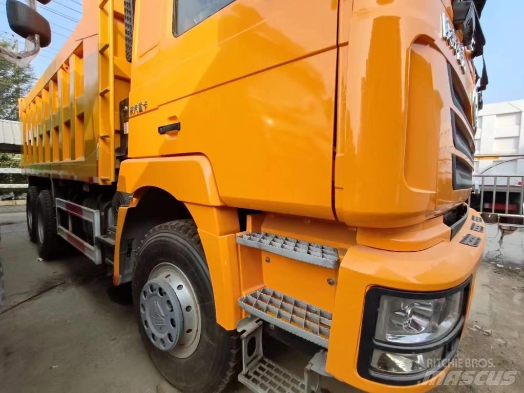 Shacman F3000 6X4 Sklápěče