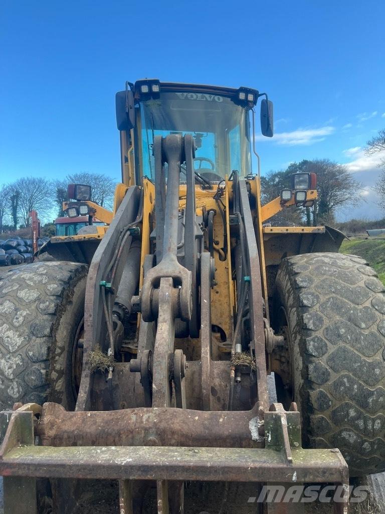 Volvo L 110 E Kolové nakladače