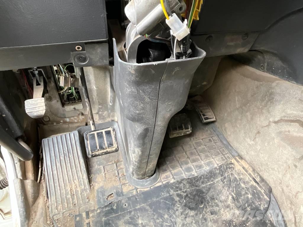 Yanmar TW 95 Kolová rýpadla
