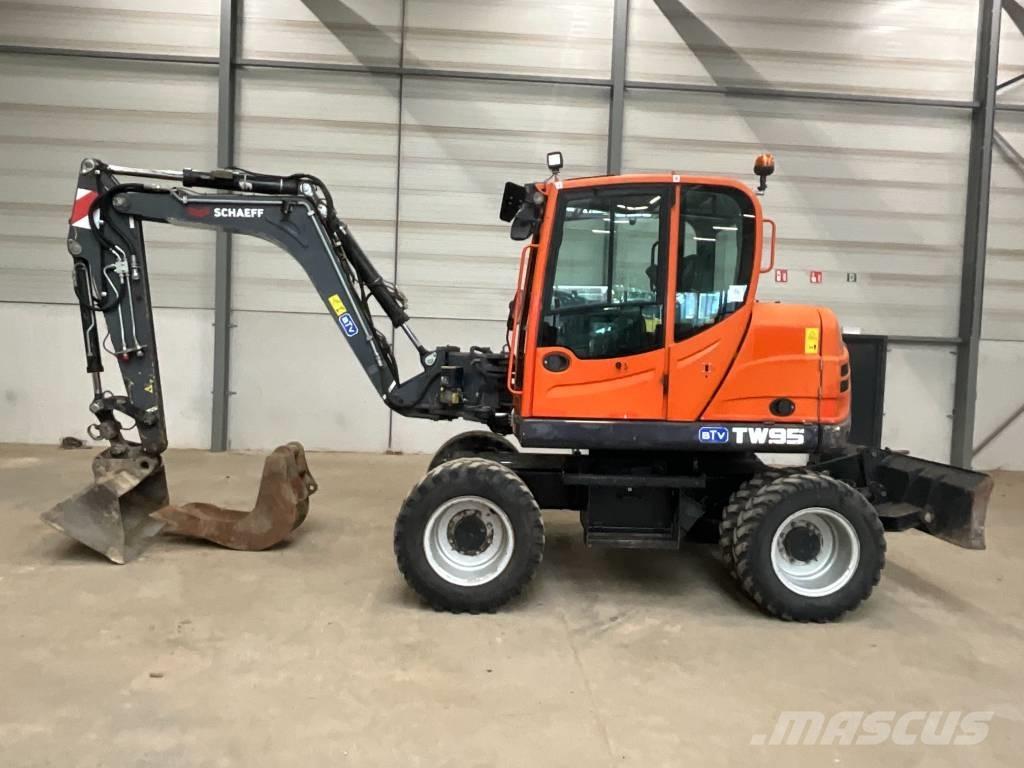 Yanmar TW 95 Kolová rýpadla