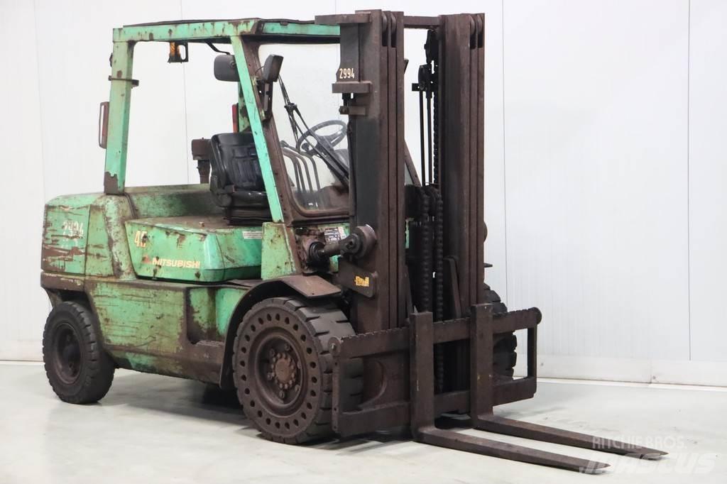 Mitsubishi FD45K2 Dieselové vozíky