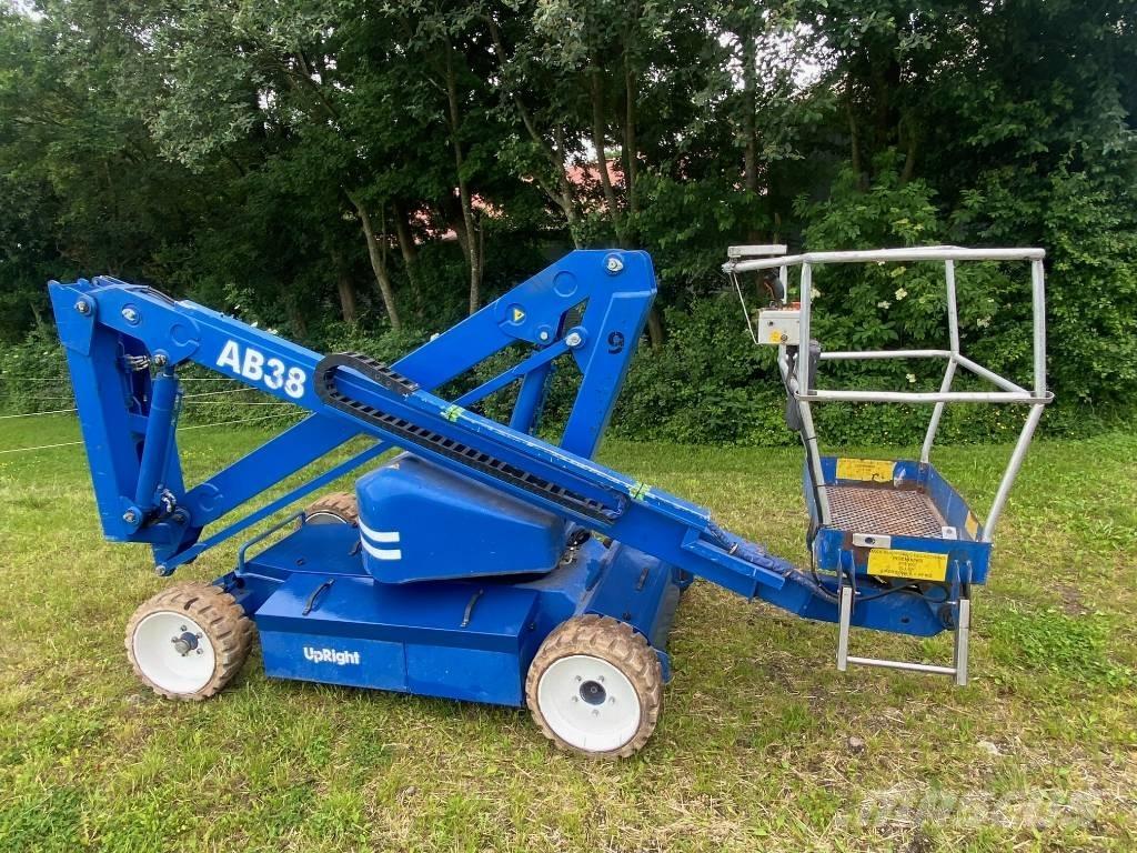 UpRight AB38N Kloubové plošiny