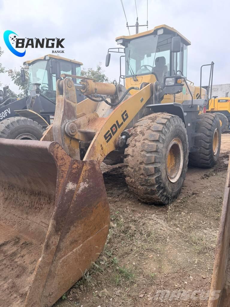 SDLG L 953 Kolové nakladače