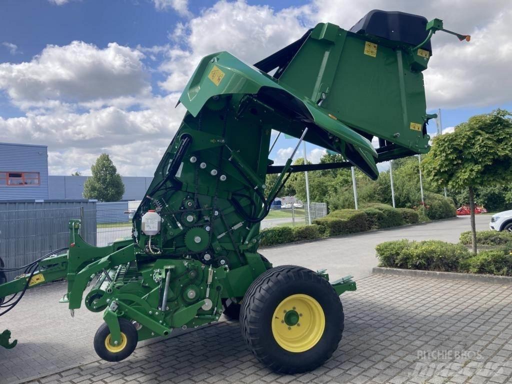 John Deere V461M Lis na válcové balíky