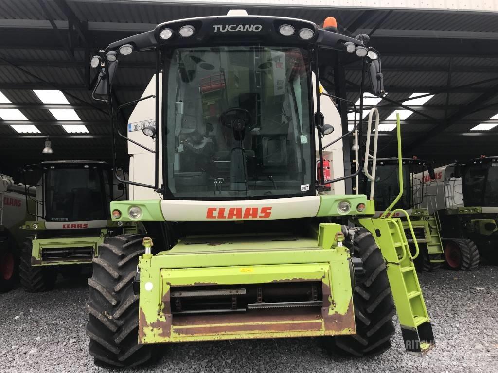 CLAAS Tucano 440 Sklízecí mlátičky