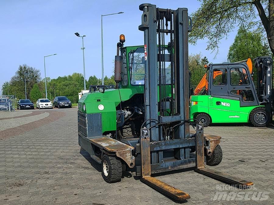 Combilift C3500 4 cestní vysokozdvižné vozíky