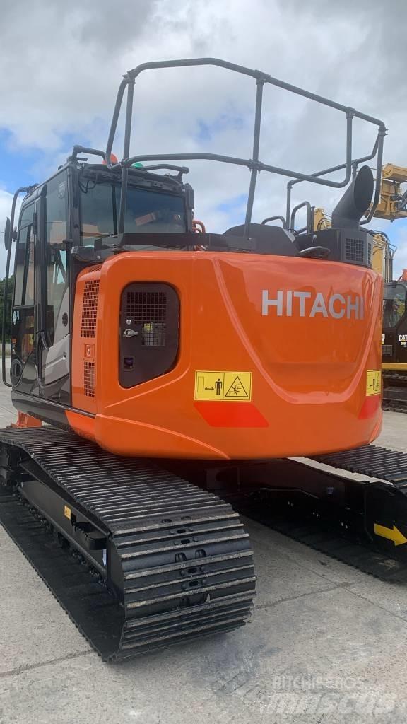 Hitachi ZX 135 US-6 Pásová rýpadla
