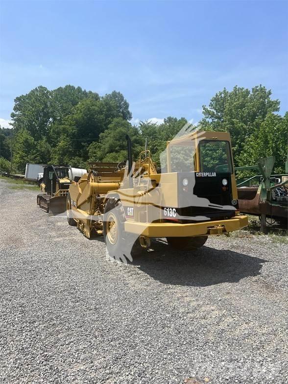 CAT 613C Skrejpry