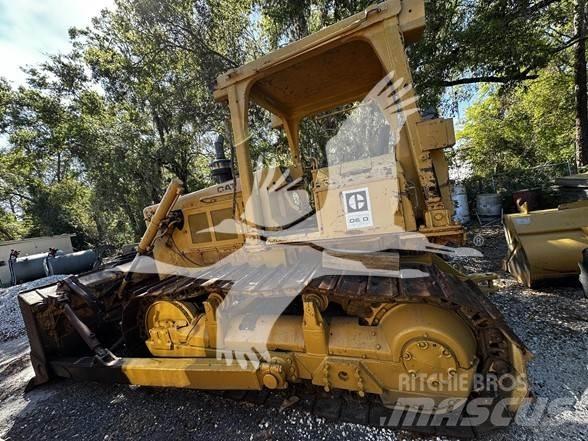 CAT D6D Pásové dozery