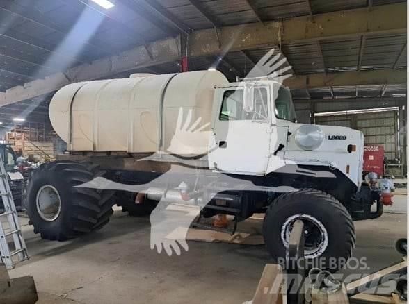Ford 8000 Cisterny na vodu