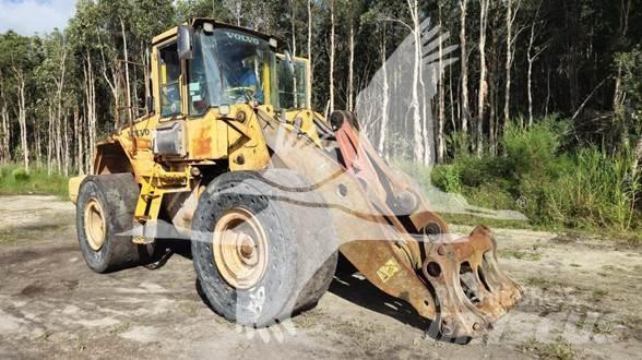 Volvo L120E Kolové nakladače
