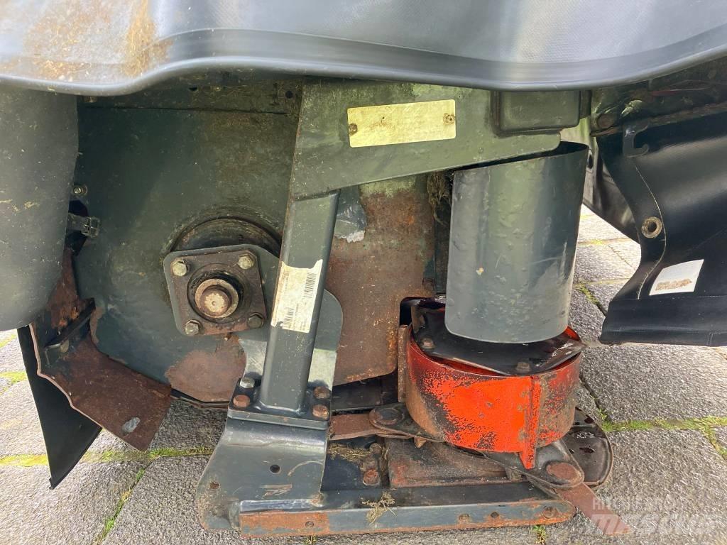 Kubota DM 4032 Žací stroje