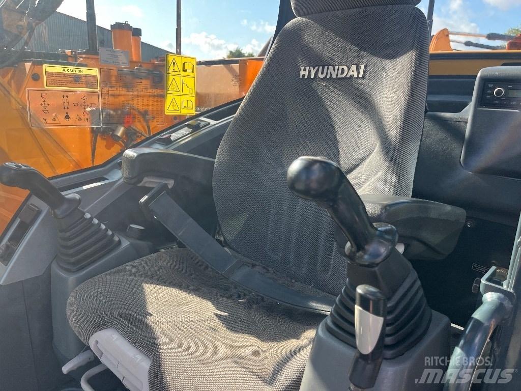 Hyundai HX130LCR Pásová rýpadla