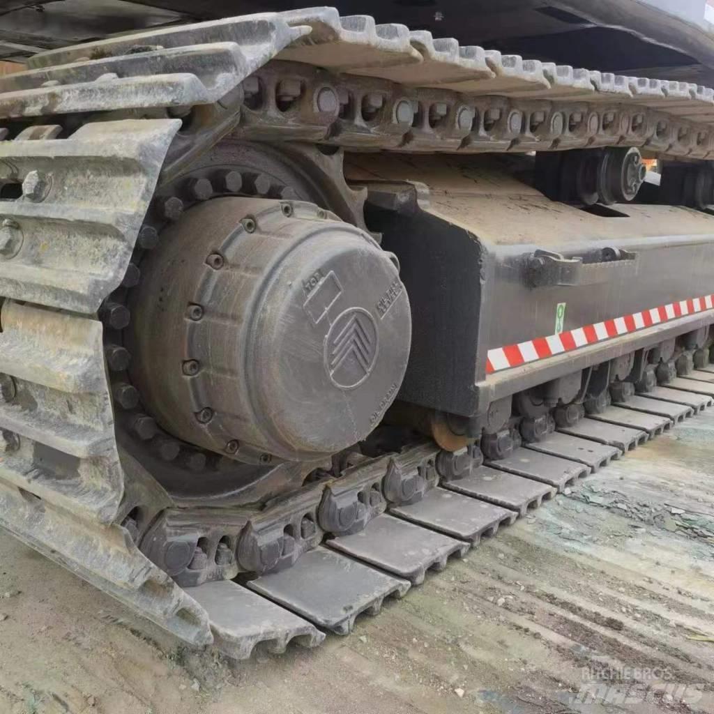 Volvo EC 480 D L Pásová rýpadla