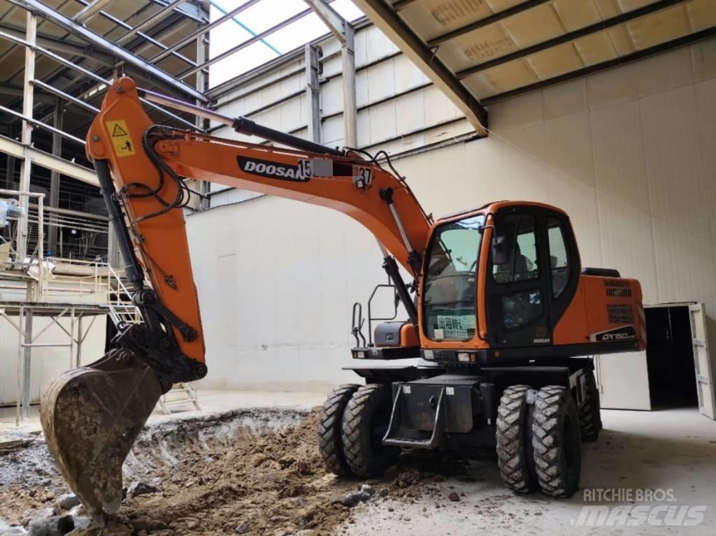 Doosan DX 150W-9C Kolová rýpadla