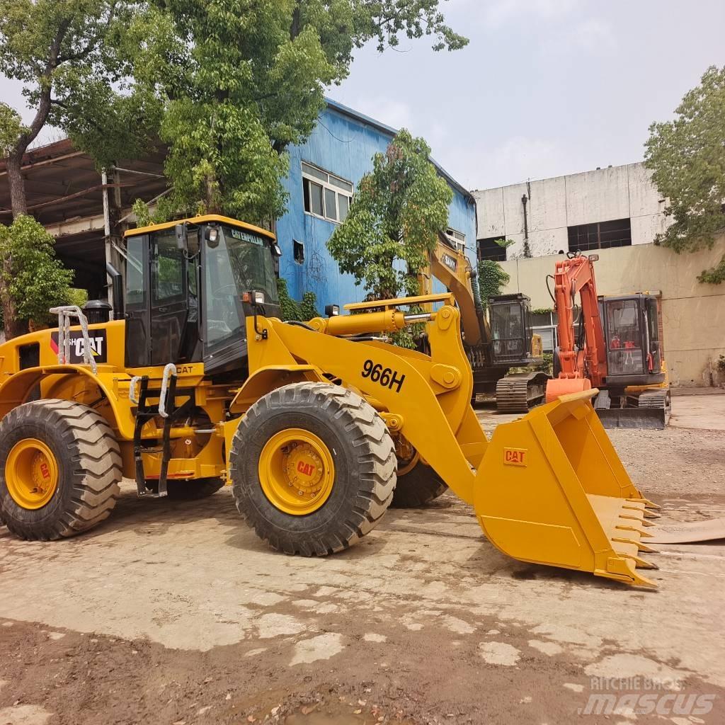 CAT 966 H Kolové nakladače
